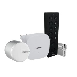 SET tedee PRO: incuietoare Tedee PRO + Bridge + cilindru ajustabil + Tastatura Tedee KeyPad PRO SET tedee PRO: incuietoare Tedee PRO + Bridge + cilindru ajustabil + Tastatura Tedee KeyPad PRO